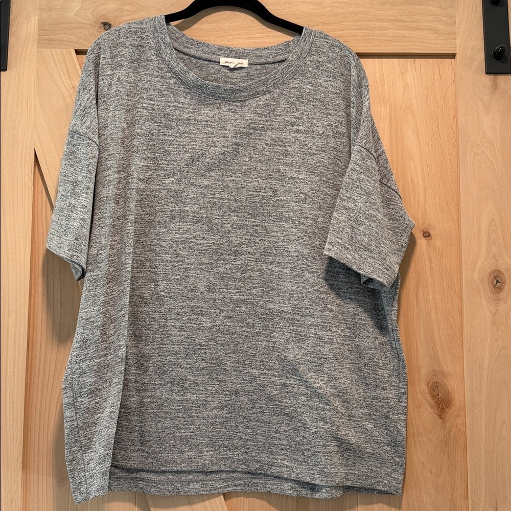 Oversized Silence + Noise Heathered Gray Tee